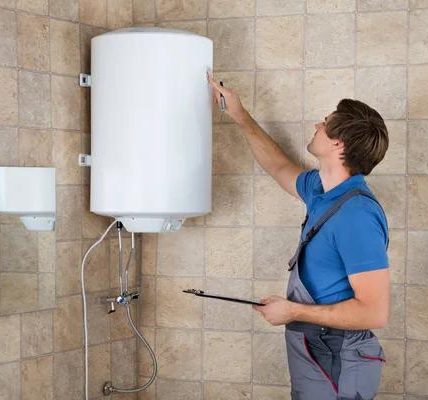 Signs That Indicate Your Water Heater Needs Service in Oran