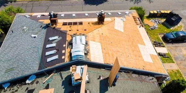 Finding Affordable Roofing Replacement Contractor Services