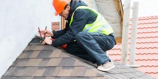 Roof Replacement Tips for First-Time Homeowners in Greenville