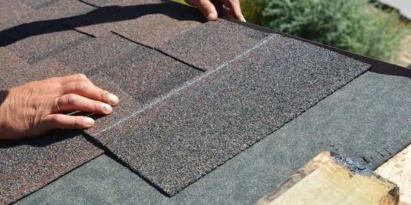 Finding a Reliable Contractor for Roof Installation in Greenville