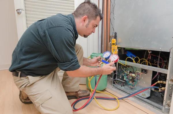 Why Local Professionals Lead the Market in AC Repair Lake Charles
