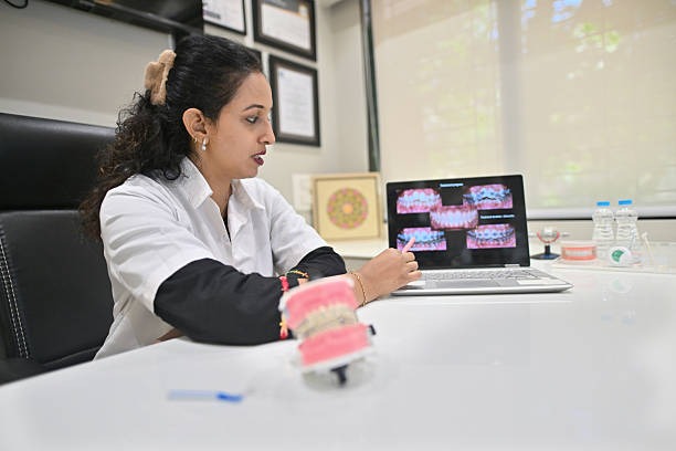 Why Small Dental Clinics Are Changing the Way We Smile