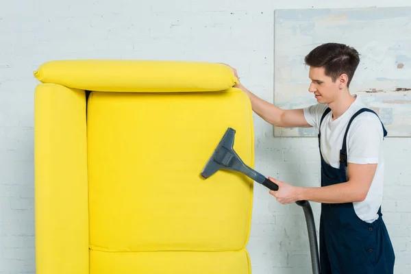 How Businesses Can Choose the Right Commercial Painting Contractor
