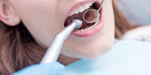 Top Reasons to Visit a Franklin Dentist This Year
