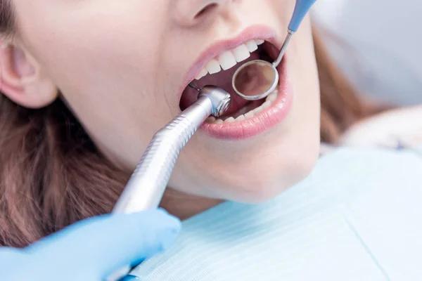 Top Reasons to Visit a Franklin Dentist This Year